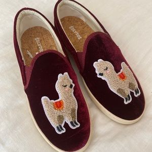 Soludos Velvet Llama Sneakers - 6.5